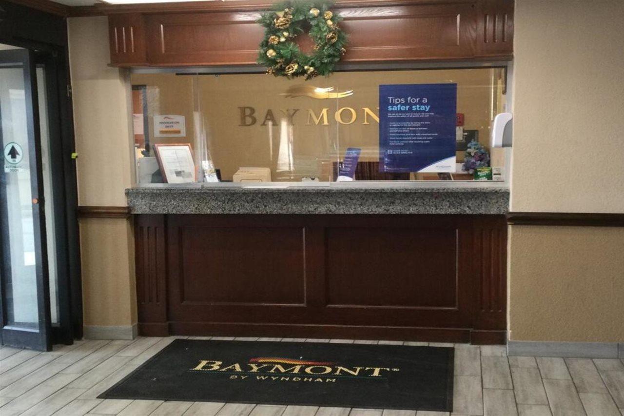 Baymont By Wyndham Detroit/Розвілл Екстер'єр фото